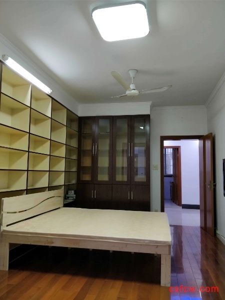 信一尚城精装好房2房/1厅/1卫朝南60平米2000元/月