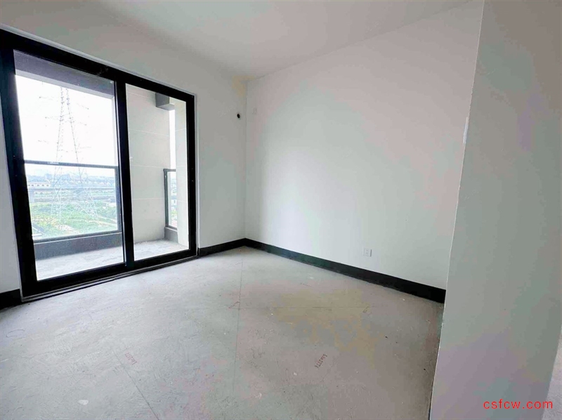 亏本30W有密码随时看好楼层双阳台中楼层采光刺眼