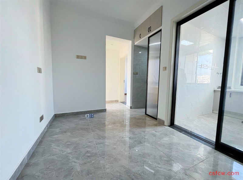 颜港新村精装修未住颜港对面有名采光楼层随时看房