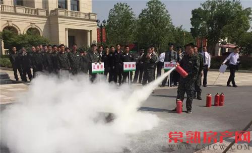 望湖社区消防演练在江南府圆满举行