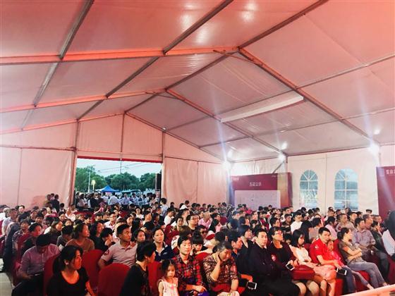 高架旁纯新盘开盘热销错过再无