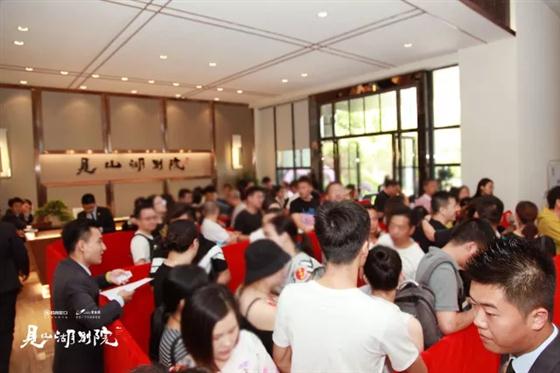 昨日尚湖发生了比C罗还震撼的事情