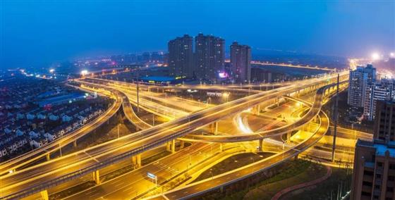 刚刚，国铁尚湖新城项目在北京签约！