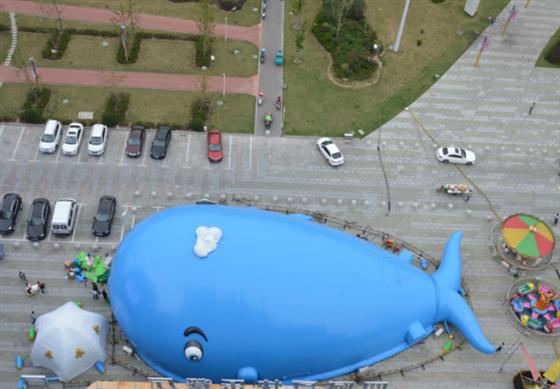 吞下百万颗海洋球的蓝鲸5月25日“鲸”现虞城 