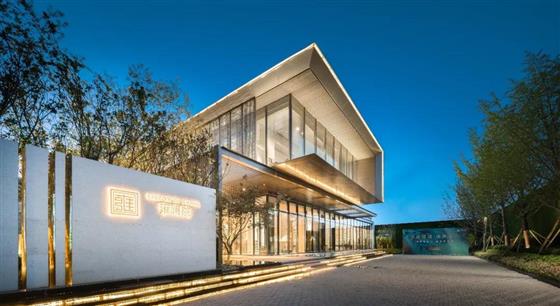 尚湖片区 湖景准现房丨雍澜院156-180房源在售中