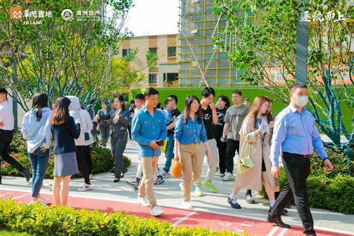 橡树澜湾「自然映像馆」示范区公开，实力圈粉