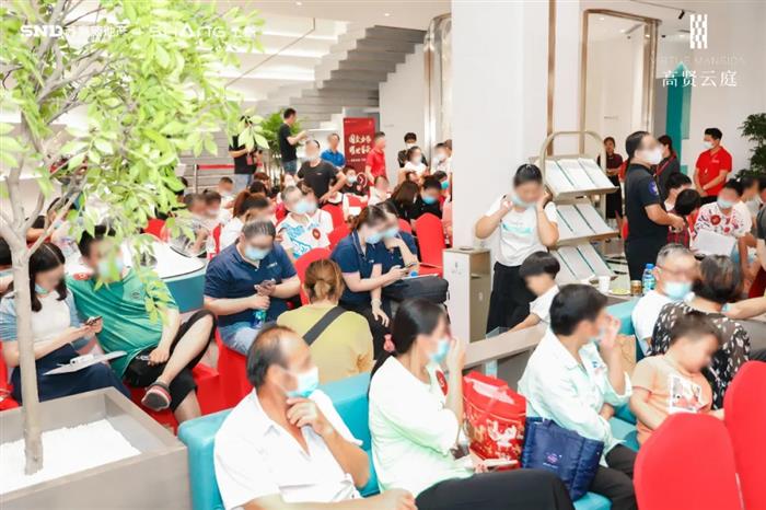 开盘即热销？这个楼盘展现硬派实力！背后真相揭秘......