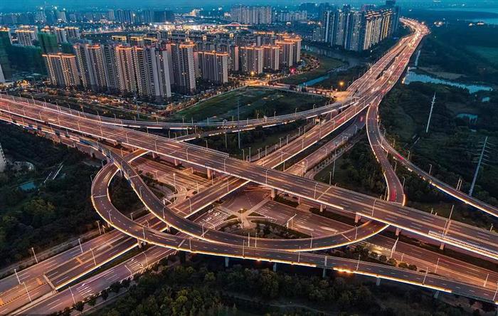 世茂集团深耕常熟十余载,助力时代新篇章