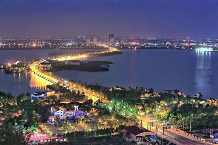 城芯顶流 礼献常熟丨朴石翰和苑城市双子展厅全城瞩目绽放