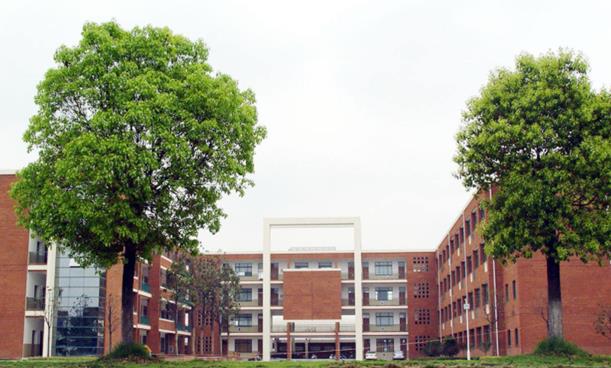 热销2亿!现象级爆款!常熟这个板块天幕大平层,压轴上市!