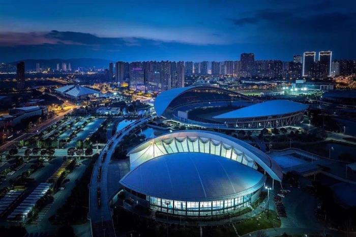 热销2亿!现象级爆款!常熟这个板块天幕大平层,压轴上市!